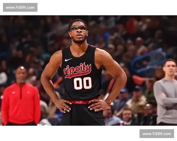 裁判争议引爆 G4！SGA 末节暴走 + 网友恶搞停车场偷袭哈利卡秃